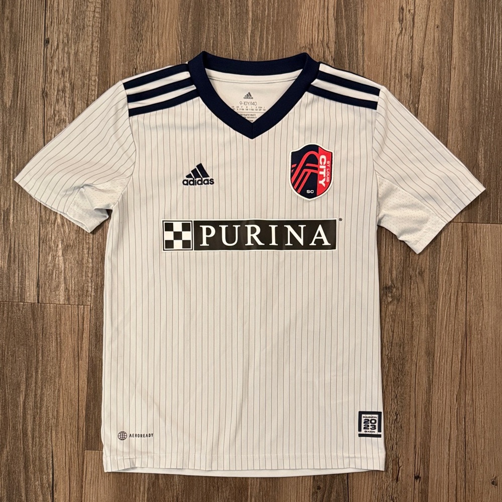 Adidas St Louis City community jersey size 9/10